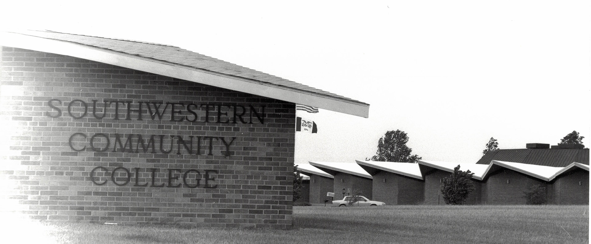 1970s photo of Instructional Center