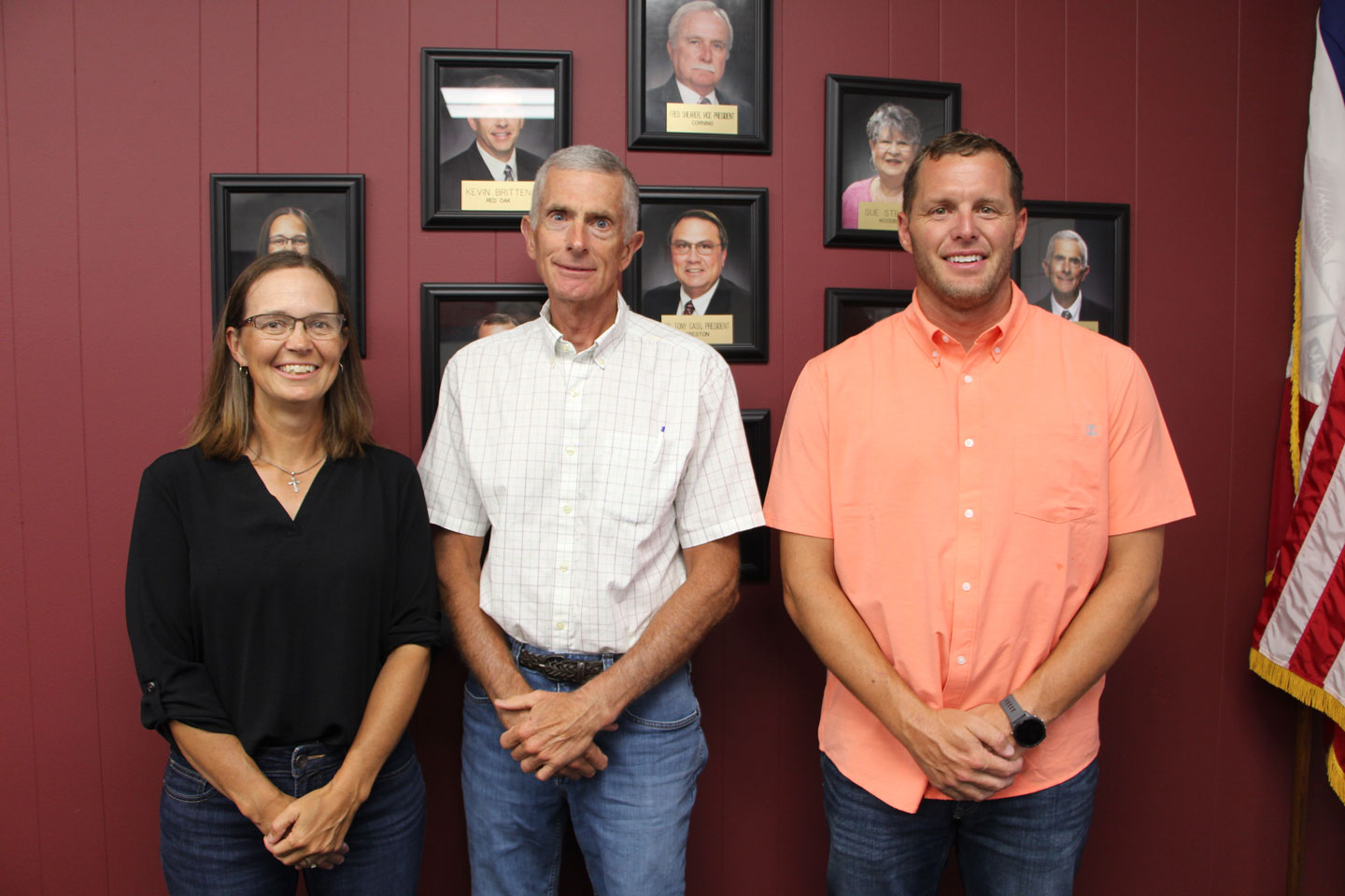 (L to R):	Recently appointed SWCC board members Bonnie Larson of Diagonal, District 7; Paul Nelson of Greenfield, District 1; and Taylor McClellan of Afton, District 6. 