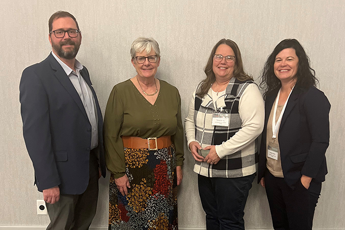 Lindsay Stoaks, SWCC president, and John Franklin, VP of instruction, with Denise Kelley and Deb Roberts