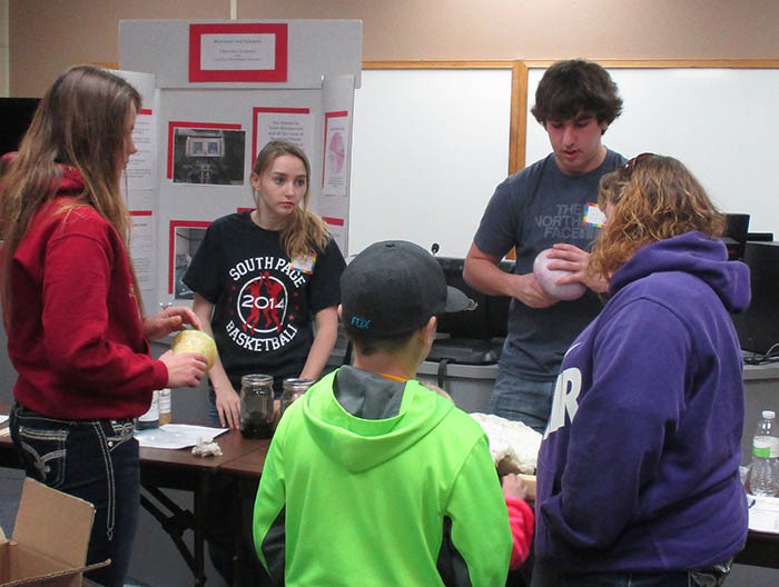 Students participating in STEM Challenge